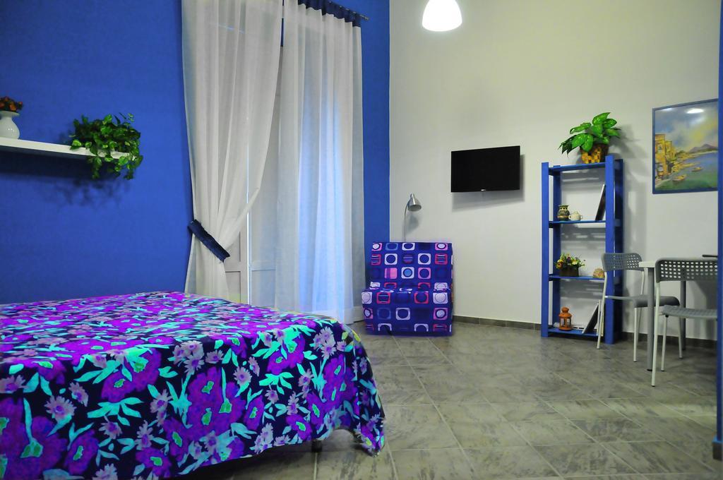 B&B Ingiropernapoli Szoba fotó